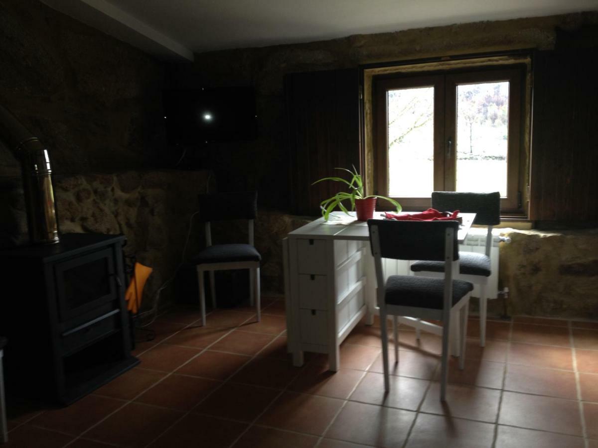 Gasthaus Quinta Damigo Seia Exterior foto